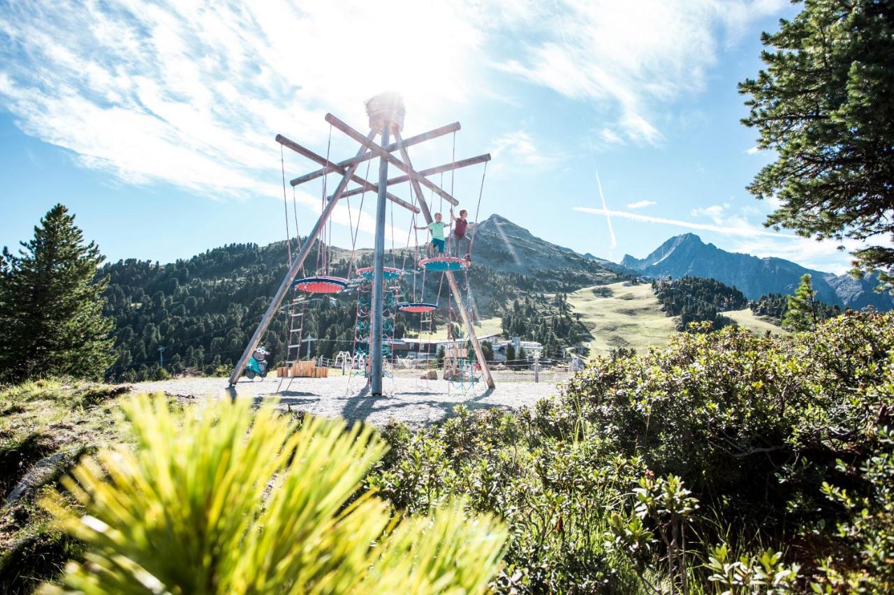 Hotel Bergwelt Längenfeld Eksteriør bilde